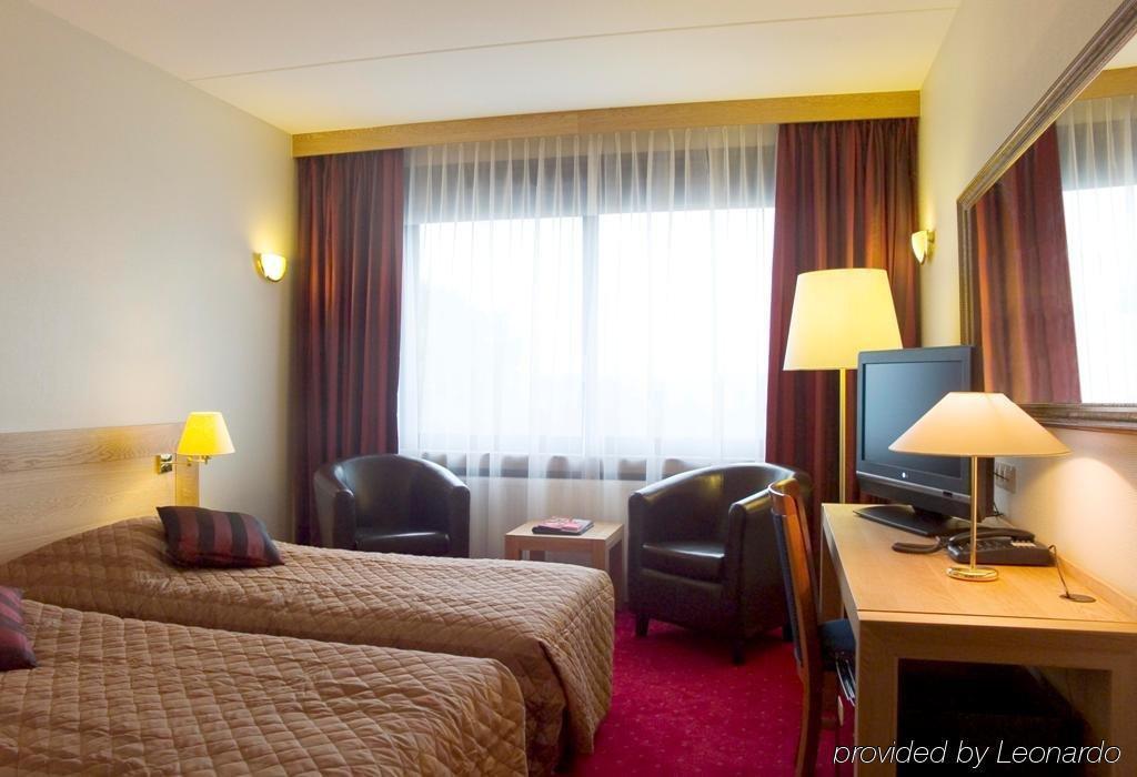 Bastion Hotel Almere Habitación foto